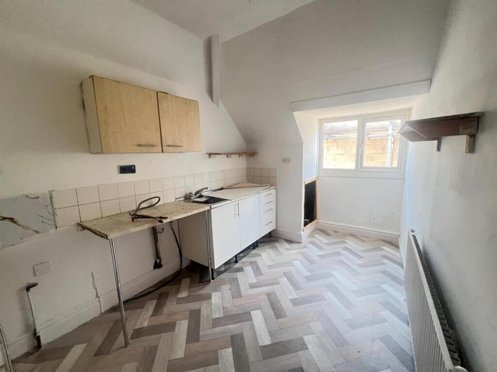 Additional image 3 of Beeches Road, West Bromwich