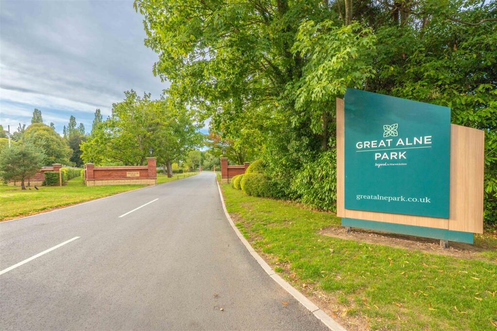 Additional image 29 of Woodland Drive, Great Alne, Alcester