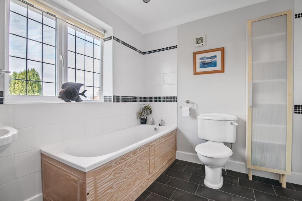 Additional image 22 of Bromsgrove Road, Halesowen, B62