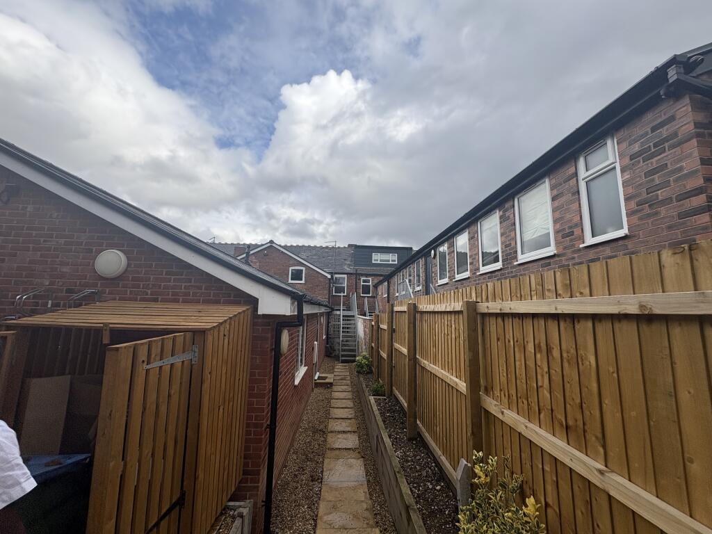 Additional image 7 of Bearwood Road, Bearwood Parade