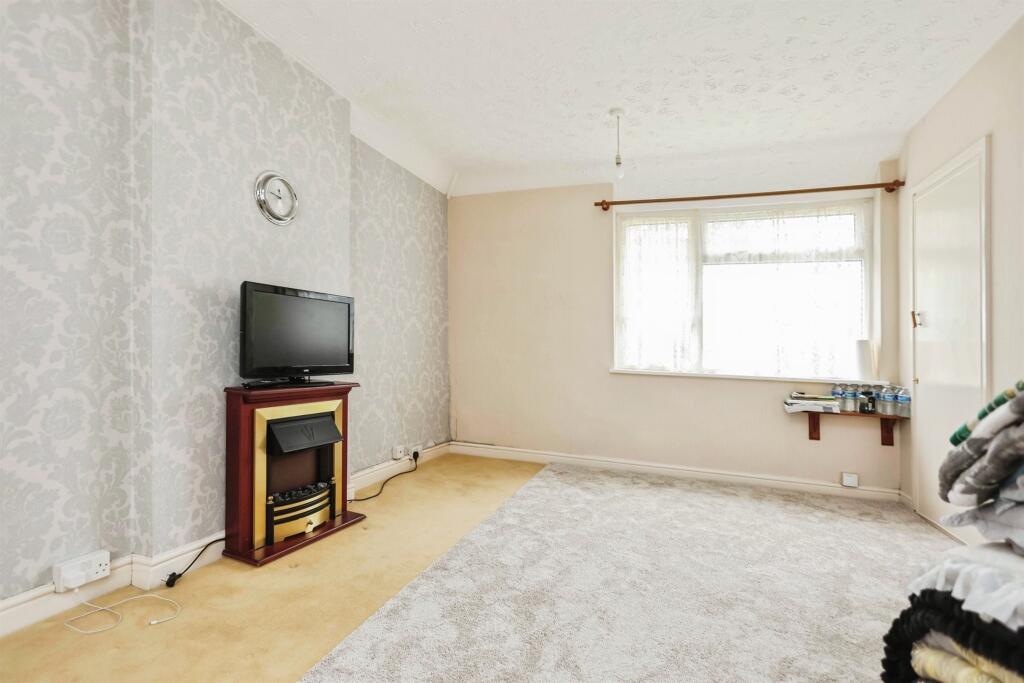 Additional image 10 of Central Avenue, Rowley Regis