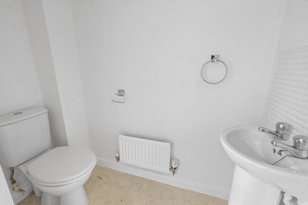 Additional image 7 of Railway Walk, Bromsgrove B60 3GJ