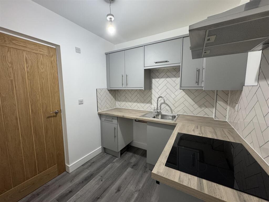 Additional image 17 of Long Lane, Rowley Regis