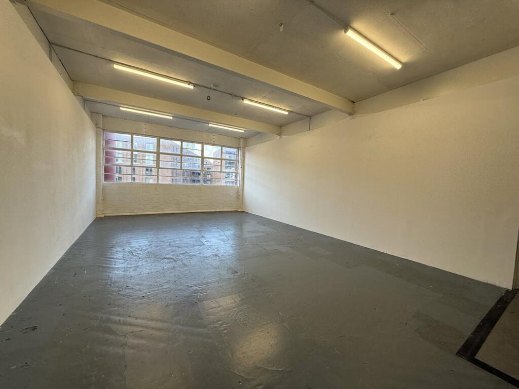 房产图片 17 - 伯明翰，130 Pershore 街，Jubilee 中心，B5 6ND