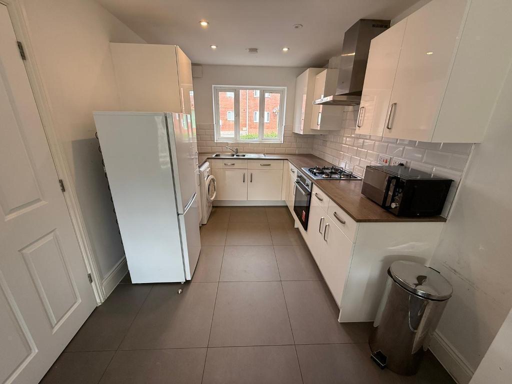 Additional image 5 of John Brooks Avenue, Smethwick, West Midlands, B66 3DN