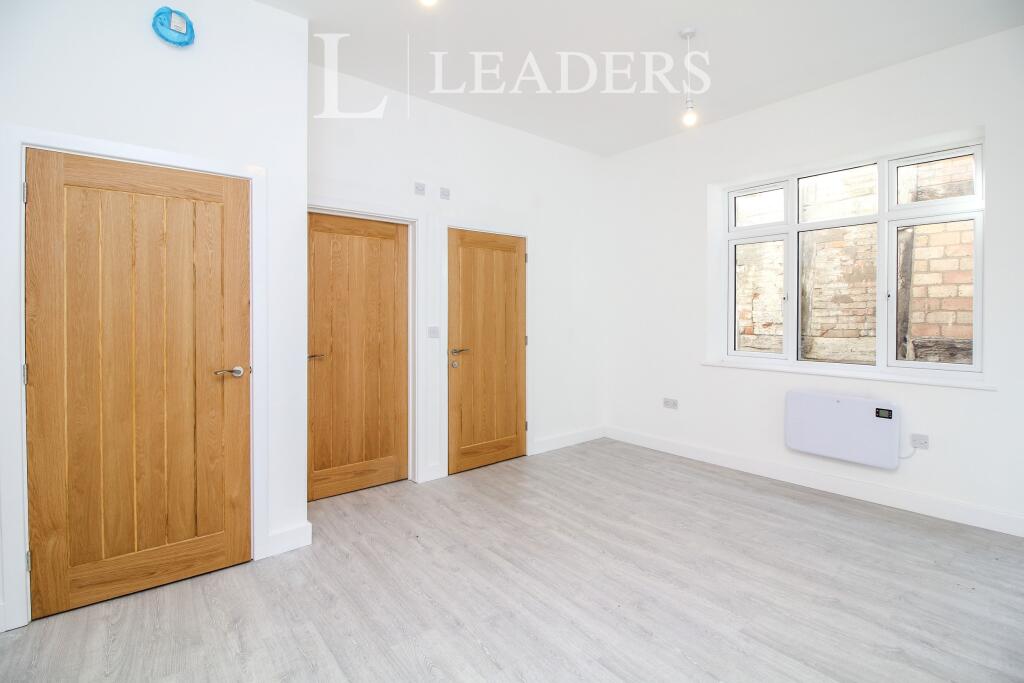 Additional image 2 of High Street, Bromsgrove