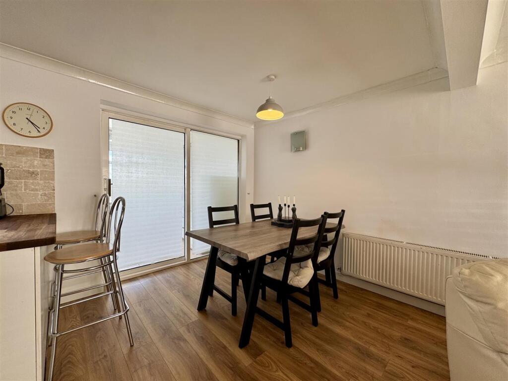 Additional image 6 of Chiltern Close, Halesowen