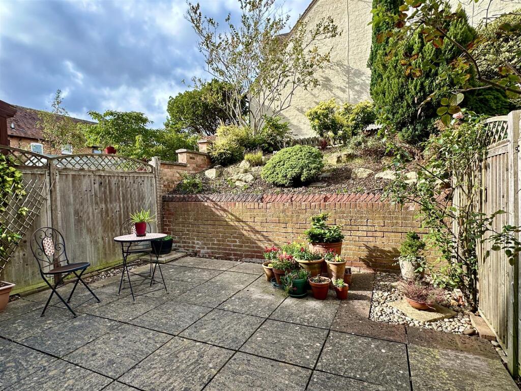 Additional image 31 of High Street, Bidford-On-Avon, Alcester