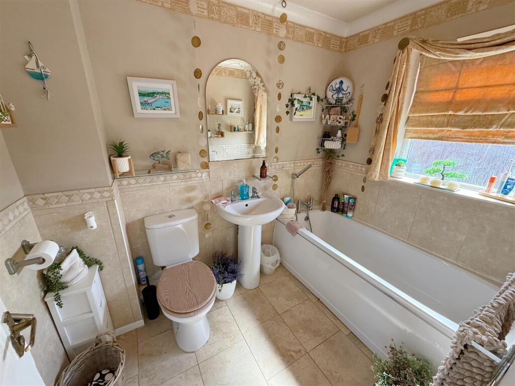 Additional image 10 of Scott Close, Bidford-on-Avon, Alcester