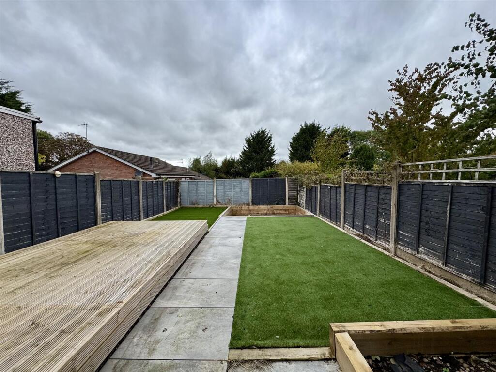 Additional image 20 of Woodrow Lane, Catshill