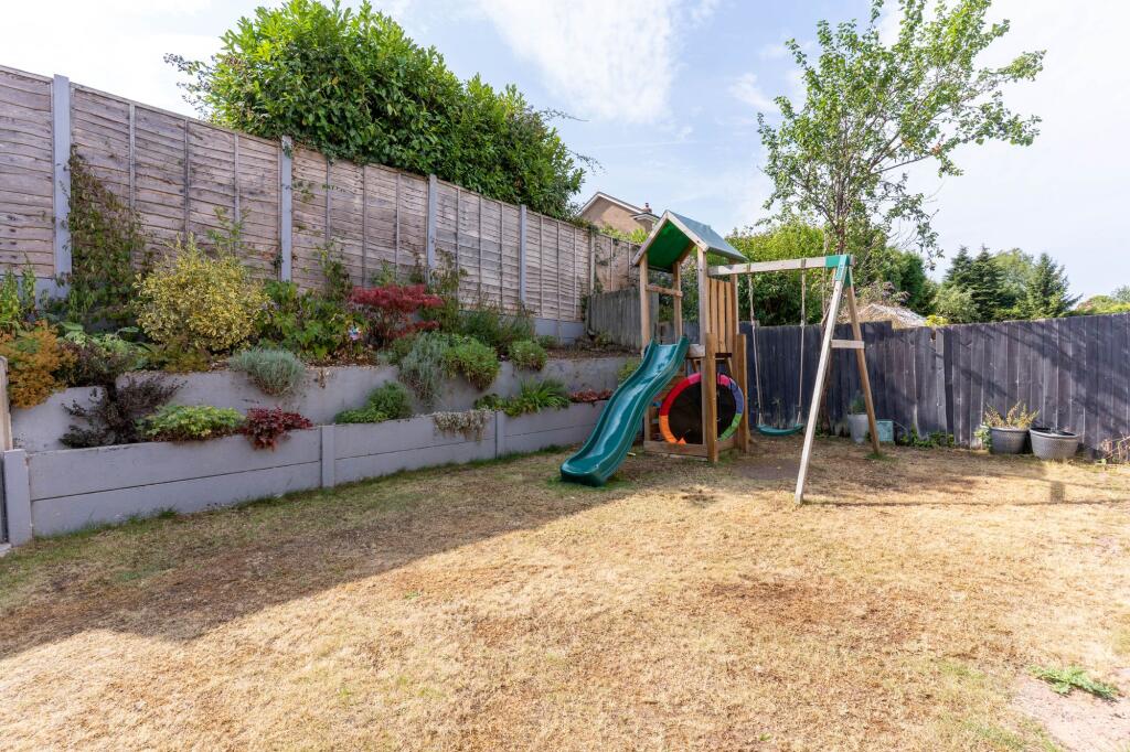 Additional image 17 of Bear Hill Drive, Alvechurch, B48