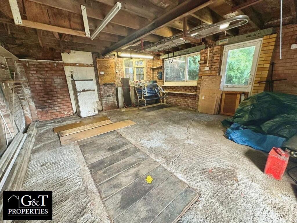 Additional image 29 of Middle Tree Road, Halesowen