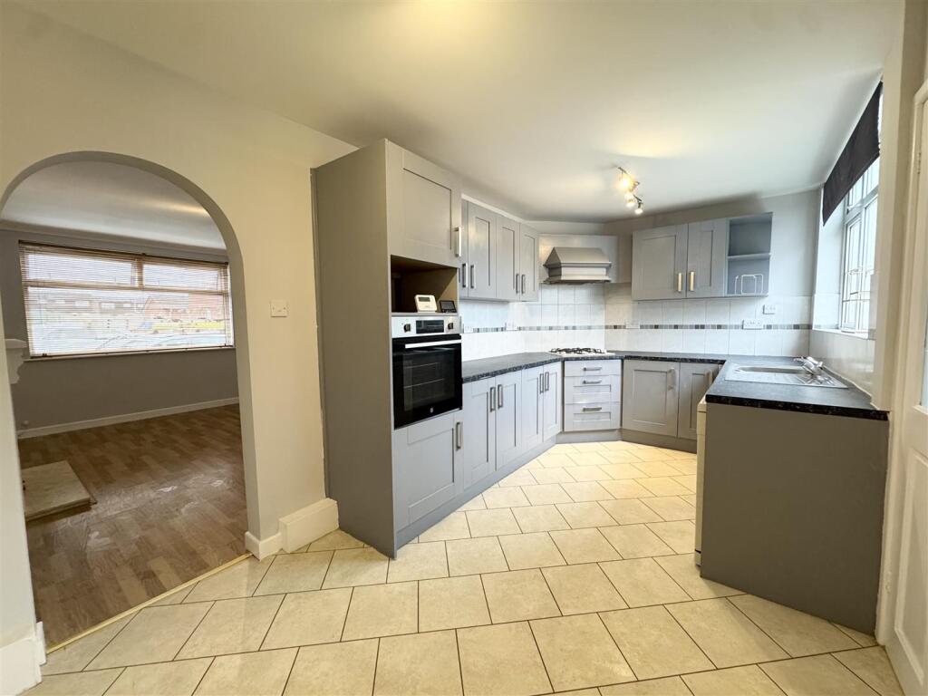 Additional image 5 of Woodrow Lane, Catshill