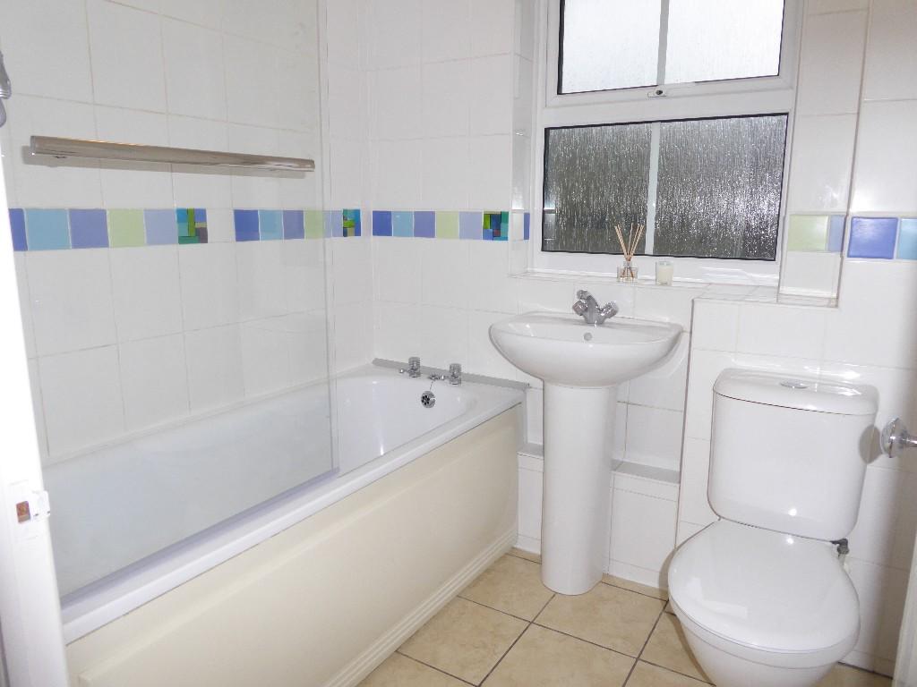 Additional image 11 of 37 Scaife Road, Bromsgrove, Worcestershire, B60