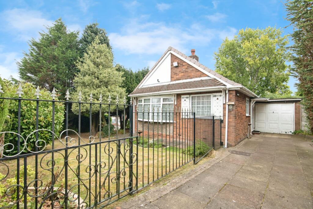 Property image for Cross Walk, Oldbury, B69