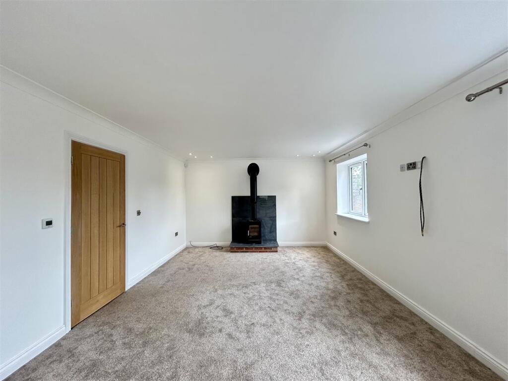 Additional image 5 of rumbow lane, Romsley