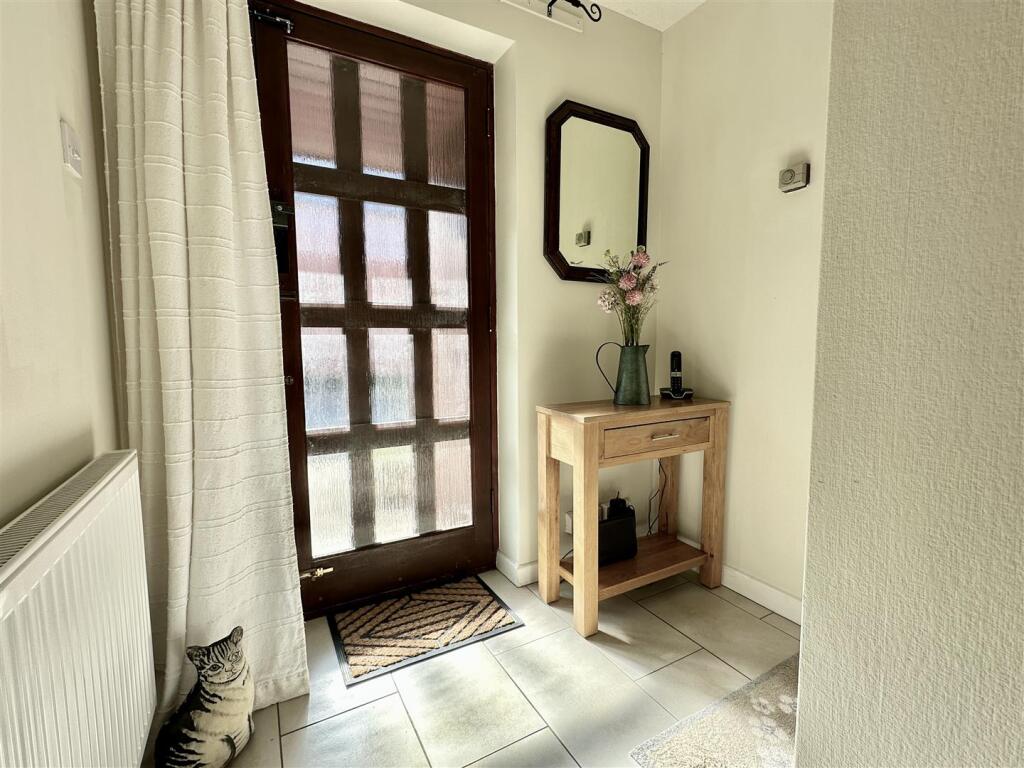 Additional image 25 of High Street, Bidford-On-Avon, Alcester