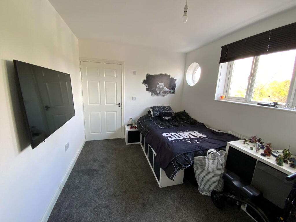 Additional image 9 of HALESOWEN, Huntingtree Road