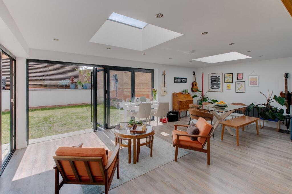 Additional image 26 of Royal Worcester Crescent, Bromsgrove, Worcestershire, B60