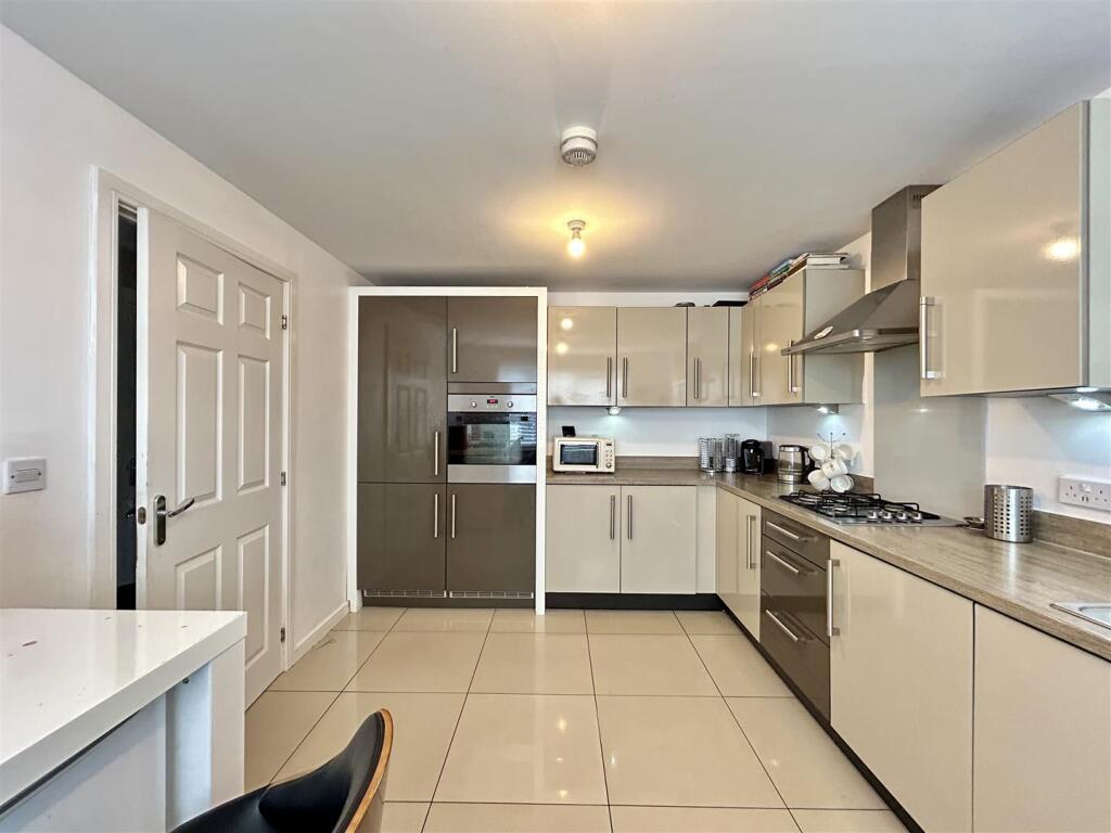 Additional image 5 of Thatchers Barn Drive, Halesowen