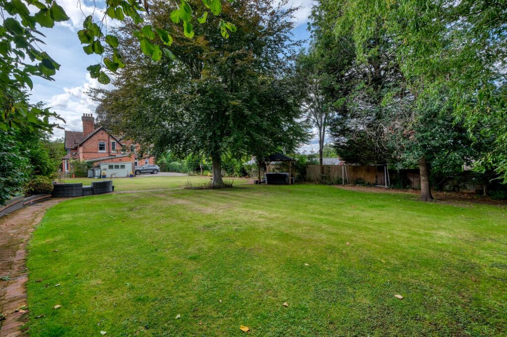 Additional image 19 of Wellington Road, Bromsgrove, B60