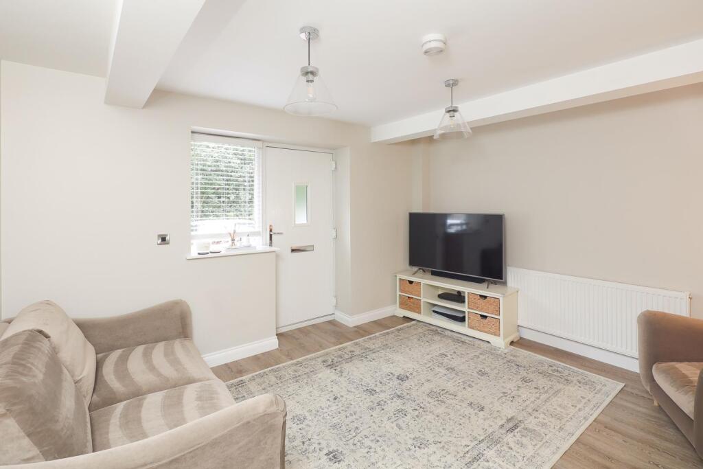 Additional image 3 of High Street, Coleshill, Birmingham