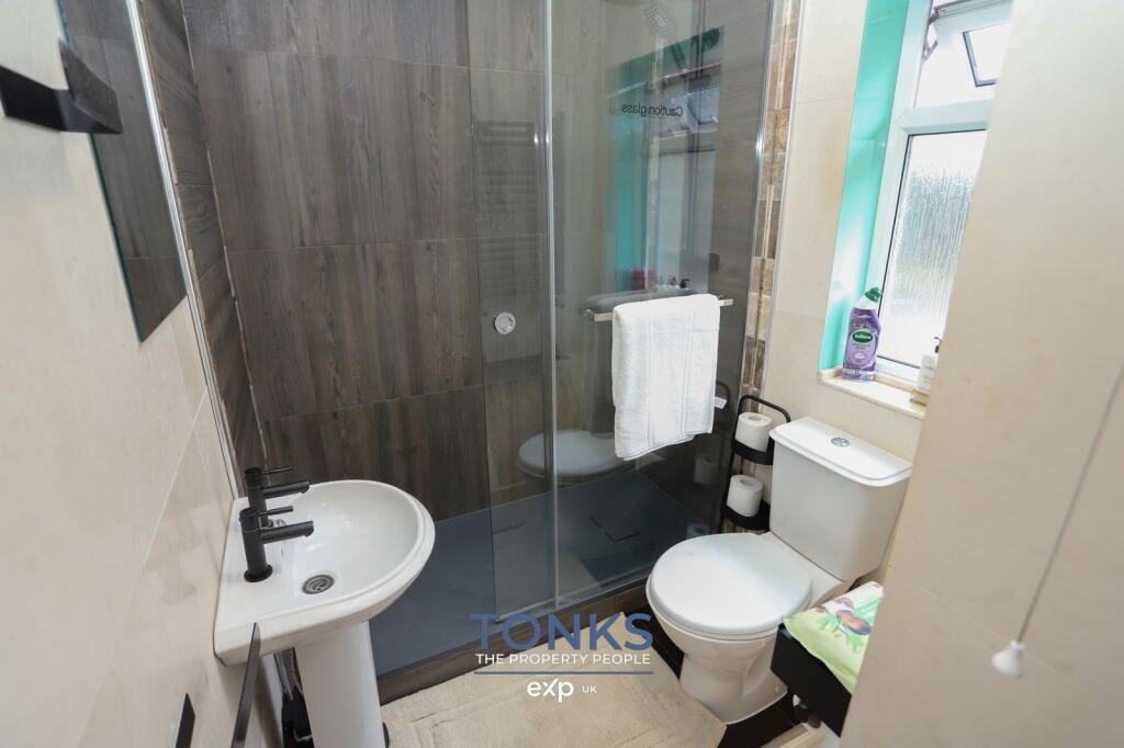 Additional image 12 of Graham Road, Halesowen, B62 8LJ