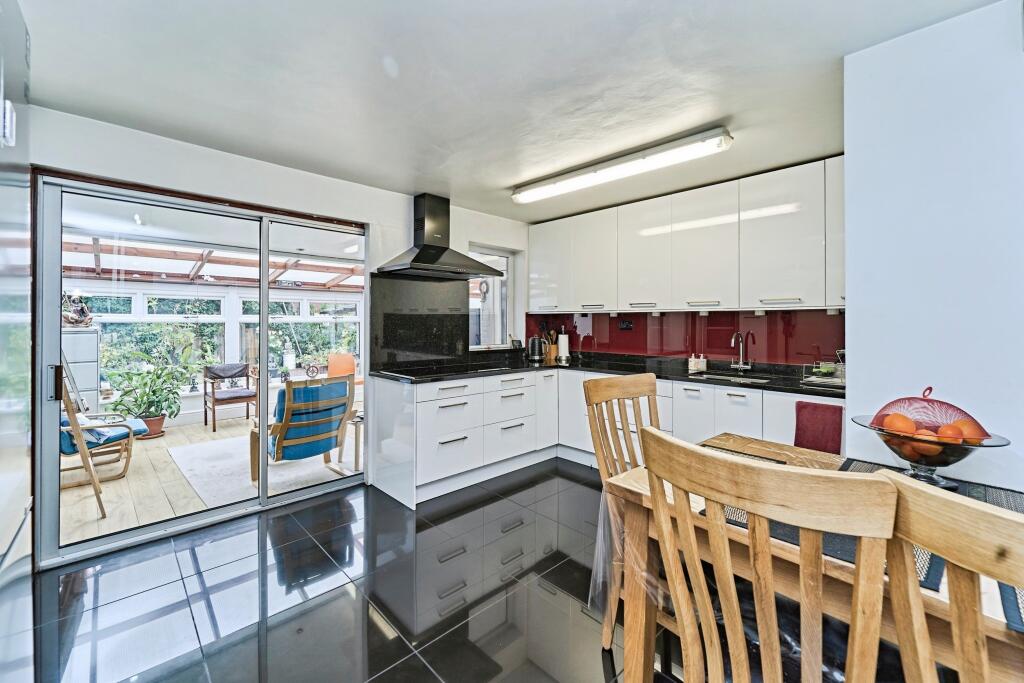 Additional image 5 of Offini Close, West Bromwich, B70