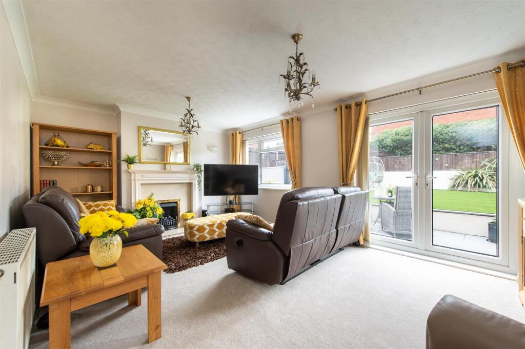 Additional image 36 of County Park Avenue, Halesowen