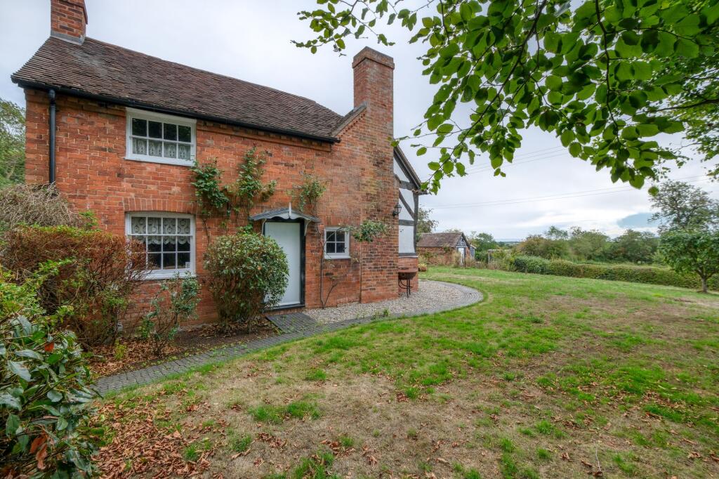 Additional image 5 of School Road, Hanbury, B60