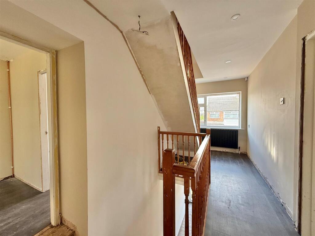 Additional image 4 of Middlefield Avenue, Hurst Green, Halesowen