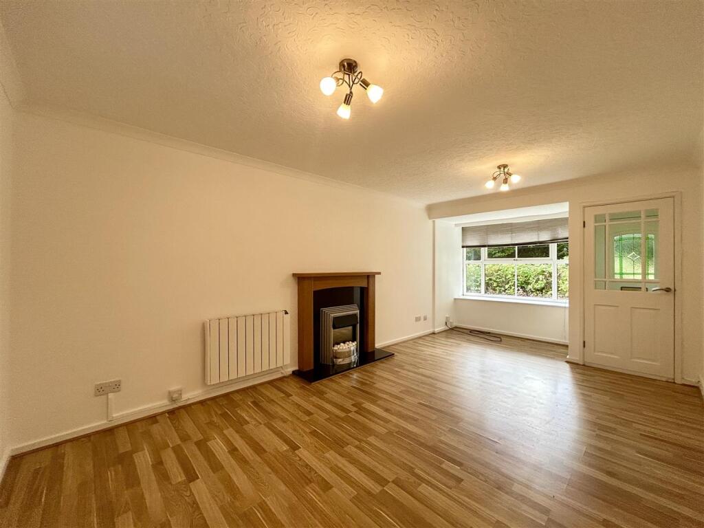 Additional image 4 of Wicklow Close, Halesowen