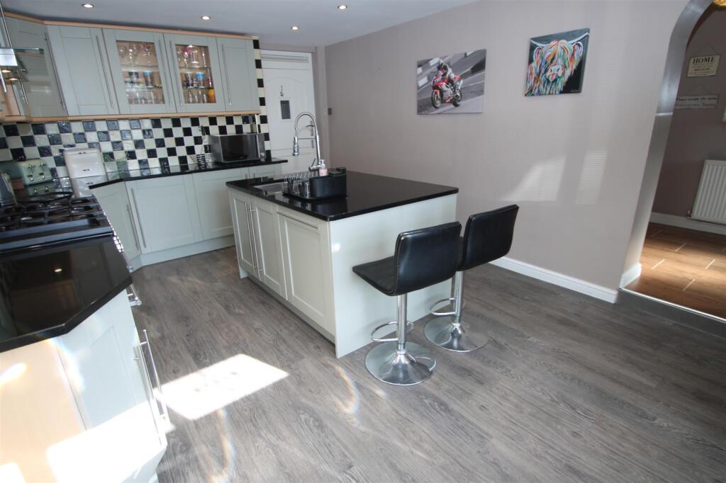 Additional image 23 of Lutley Avenue, Halesowen