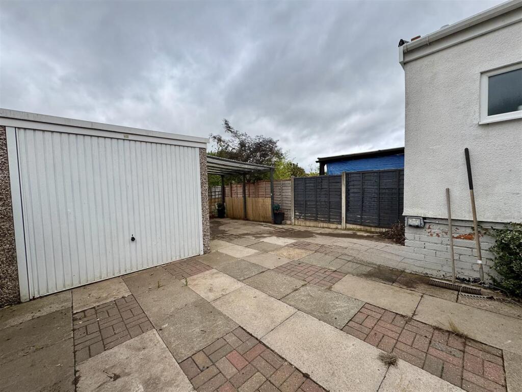 Additional image 17 of Woodrow Lane, Catshill