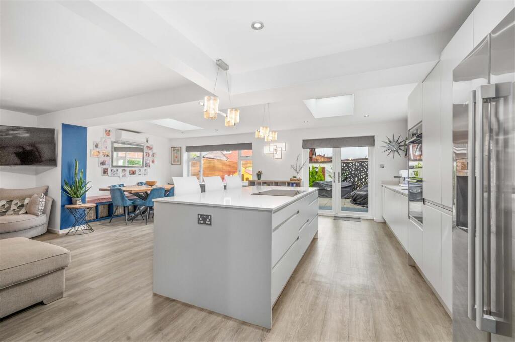 Additional image 4 of Eclipse Road, Alcester