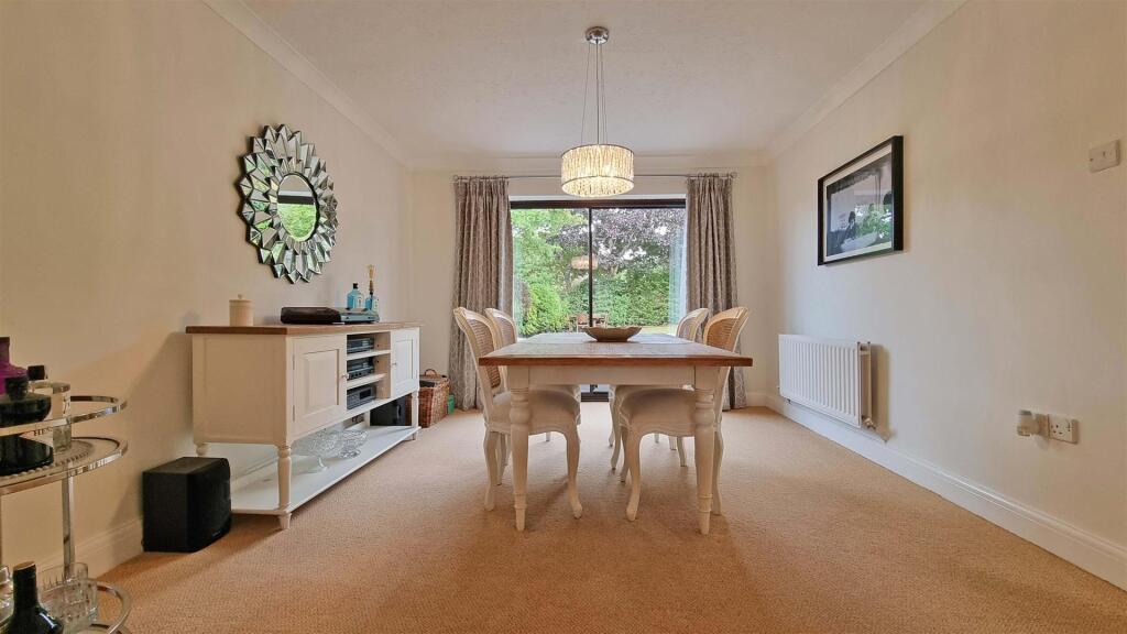 Additional image 4 of Sycamore Drive, Hollywood