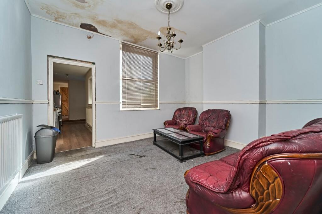Additional image 13 of 111 Vicarage Road, Oldbury, B68 8HU