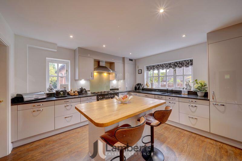 Additional image 4 of Hanbury Chase, Hanbury Road, Hanbury, Bromsgrove