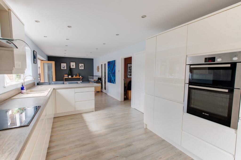 Additional image 4 of Royal Worcester Crescent, Bromsgrove, Worcestershire, B60