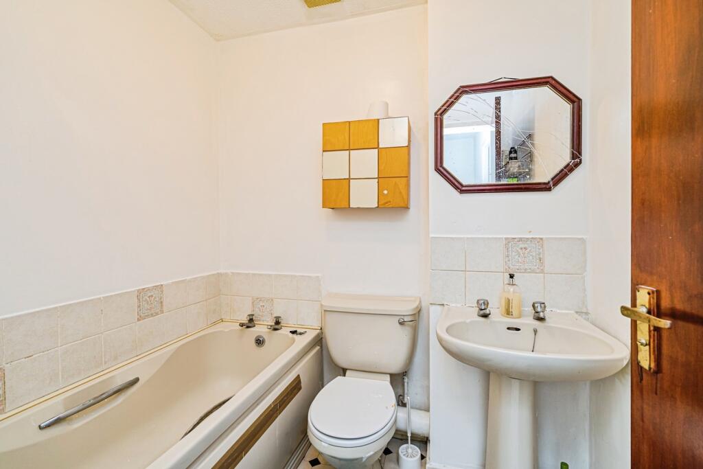 Additional image 17 of Hammersley Close, HALESOWEN, West Midlands, B63