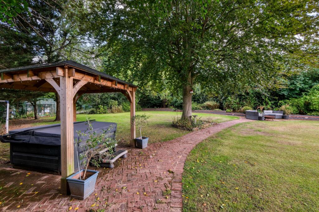 Additional image 17 of Wellington Road, Bromsgrove, B60