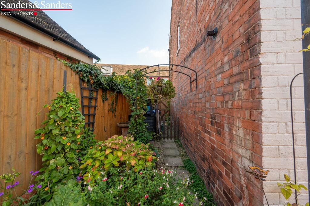 Additional image 19 of Gas House Lane, Alcester, B49