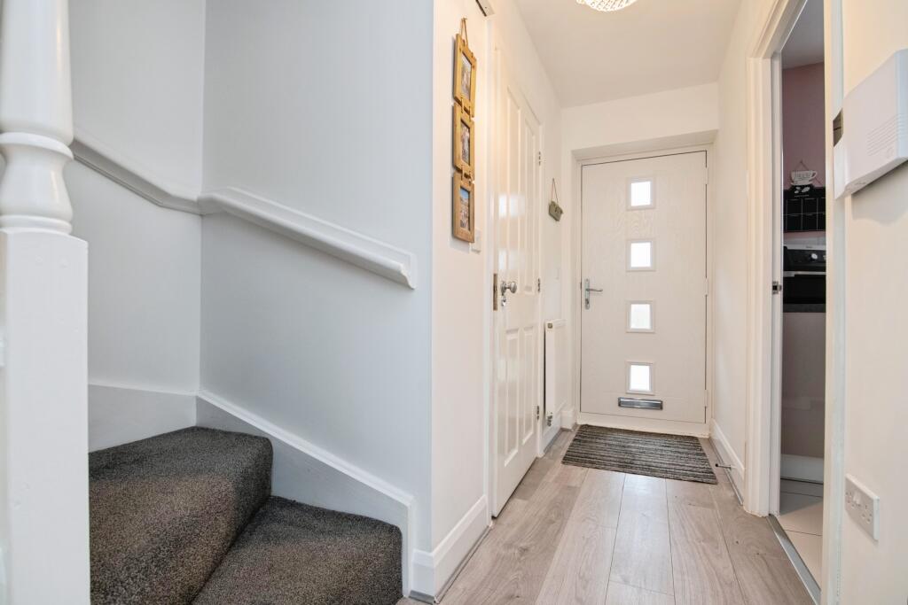 Additional image 5 of Poppy Avenue, Oldbury, B69