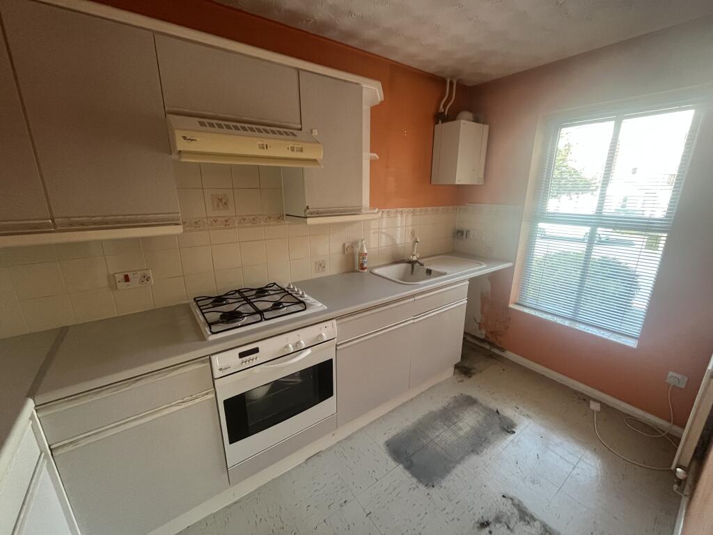 Additional image 4 of 32 Victoria Gardens, Cradley Heath, West Midlands B64 5LX