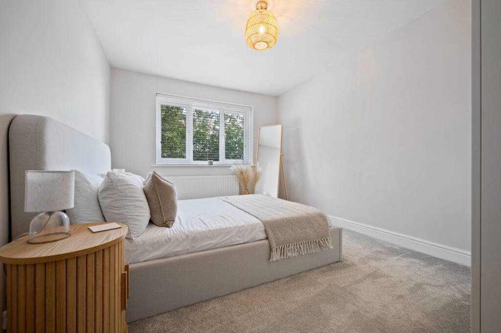 Additional image 18 of 74 Station Road, Wythall