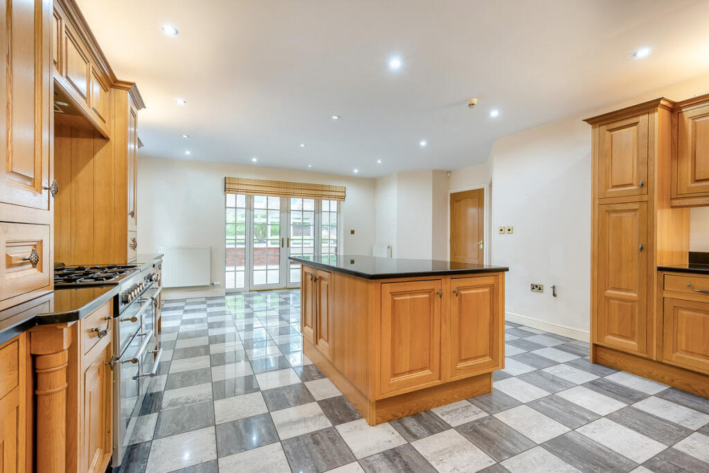 Additional image 13 of Blythe Road, Coleshill, North Warwickshire B46 1AH