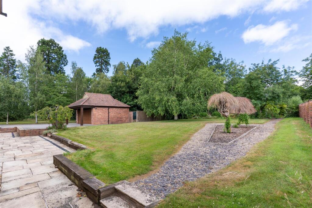 Additional image 38 of Brockhill Lane, Alvechurch