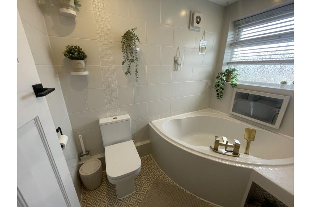 Additional image 15 of Wilson Road, Oldbury, B68