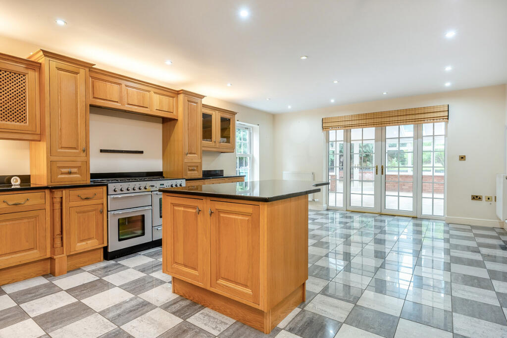 Additional image 50 of Blythe Road, Coleshill, North Warwickshire B46 1AH