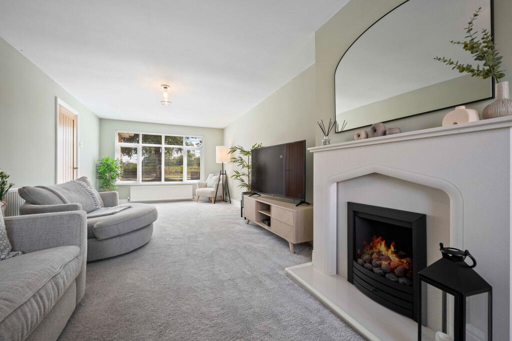 Additional image 8 of 74 Station Road, Wythall